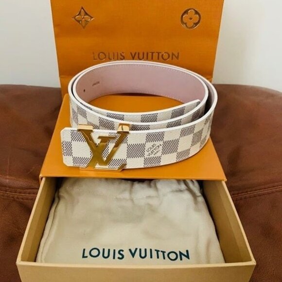 Lｖ reversible belt - Picture 1 of 5